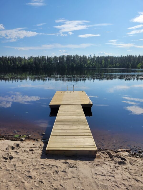 Tee se itse mökkilaituri - Rakennuspaketti