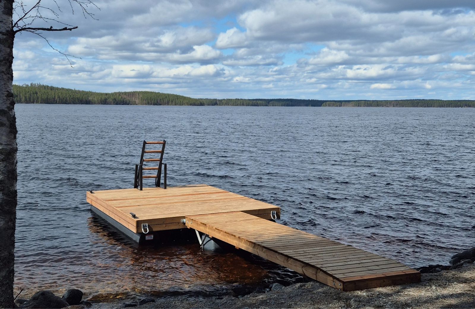 Savorak-mokkilaituri-rullaponttoneilla-315-x-4-m