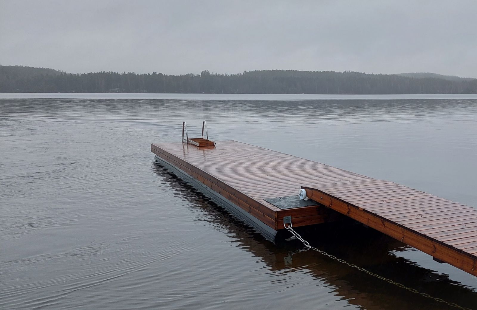 savorak-mokkilaituri-putkiponttoneille-24-x-10-m-kansi